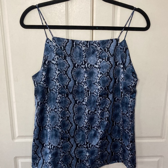 H&M💫 Women’s Blue Snakeskin Print Silky Camisole - Picture 5 of 6